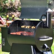 Traeger Pro 22 Wood Pellet Smoker - Image 2
