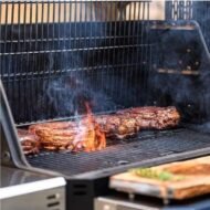 Masterbuilt Gravity Series™ 800 Digital Charcoal Griddle + Grill - Image 5
