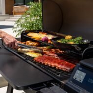 Traeger Ironwood XL Wood Pellet BBQ Smoker Grill - Image 2