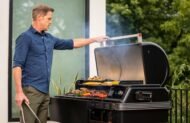 Traeger Ironwood XL Wood Pellet BBQ Smoker Grill - Image 3